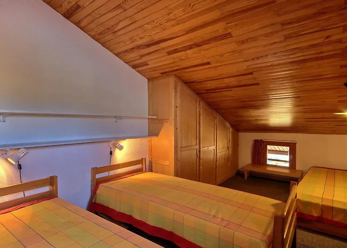 Duplex 5/6 Pers. Au Pied Des Pistes Avec Balcon - Fr-1-455-52 * La Plagne